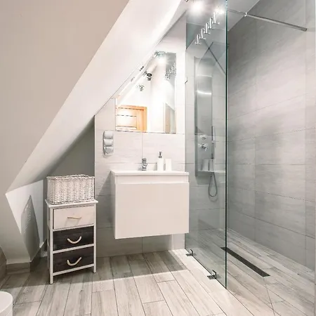 Apartment Szara Gora Gron